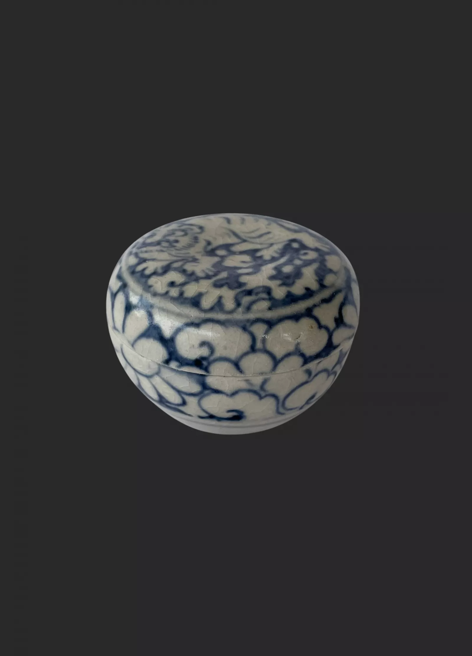 Hộp có nắp (trung)