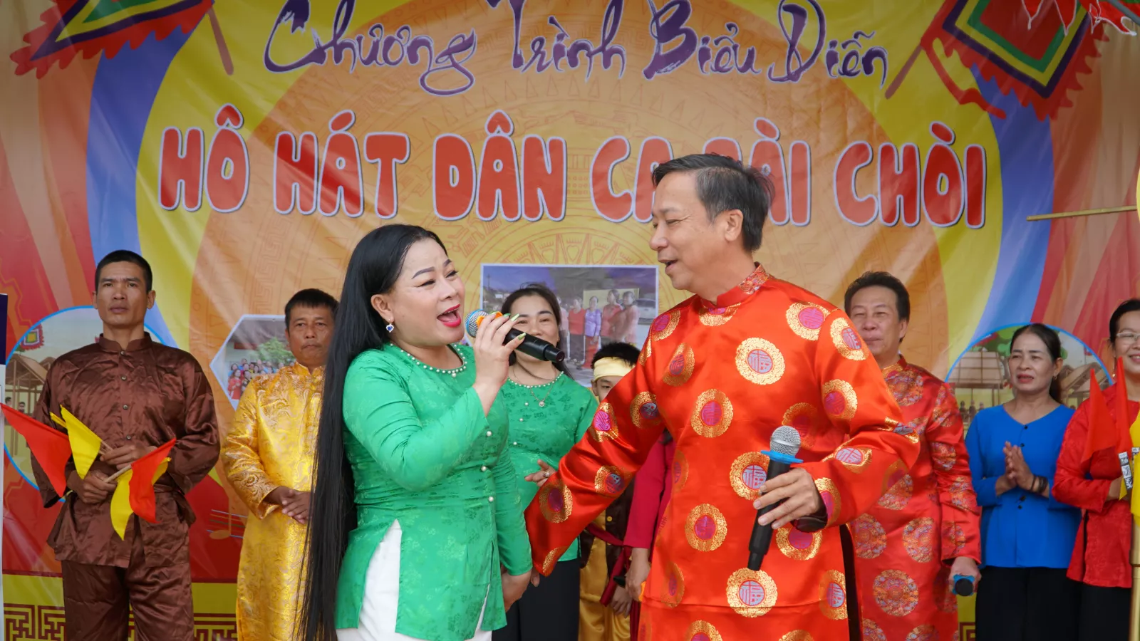 Người tìm đồng đội