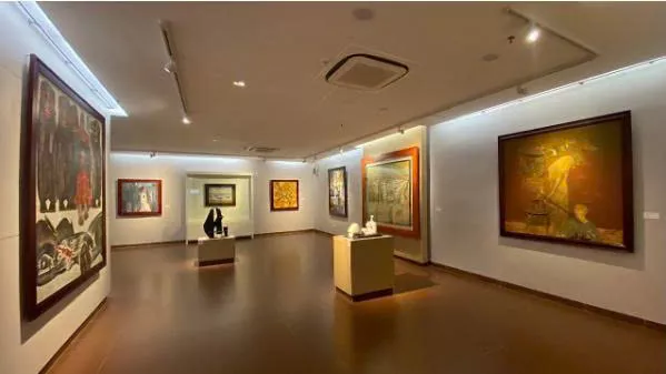 Không gian trưng bày tầng 2